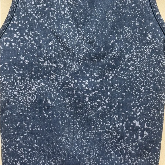 Lululemon Ebb to Street Cropped Tank Distorted Noise Mineral Blue Pastel Sz 8! - Picture 5 of 8